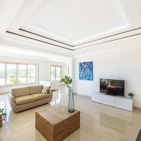 فيلة Luxury W Stunning Sea Views Marina البوفيرا
